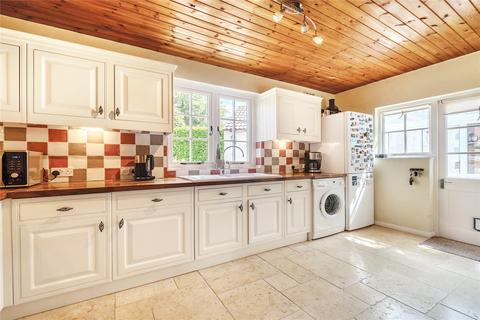Redlands Hill Road, Hindhead, GU26 6QN