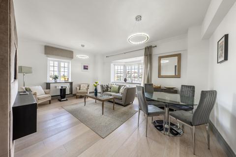 2 bedroom apartment to rent, Princes Court, London SW3