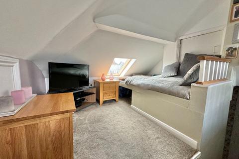 54 Delrene Road, Shirley, Solihull, B90 2HL