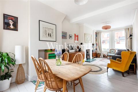 96 Thackeray Avenue, London, N17 9EA