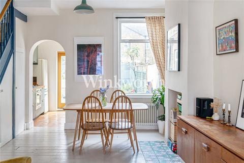 96 Thackeray Avenue, London, N17 9EA