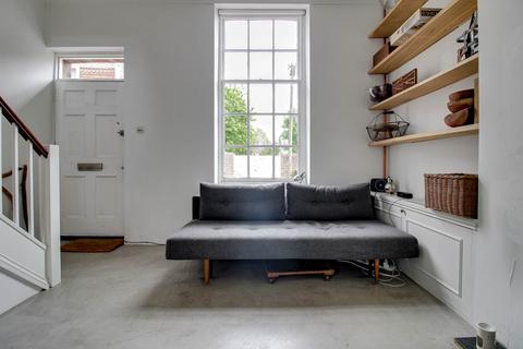 1 bedroom terraced house for sale, Southover High Street, Lewes