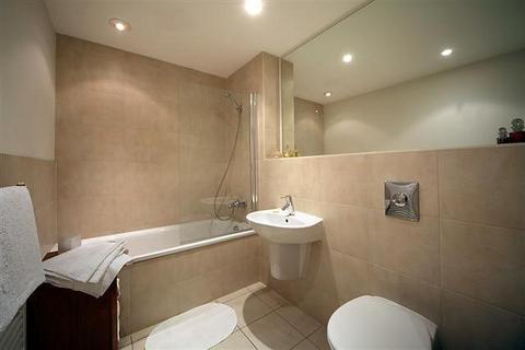 2 bedroom flat to rent, Ascot Place, Windsor Road, Ascot, Berkshire, SL5