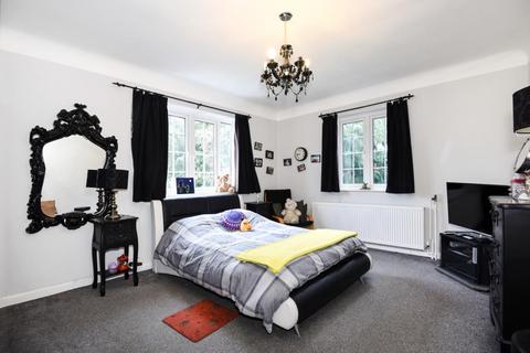 6 bedroom detached house for sale, The Common,  Stanmore,  HA7