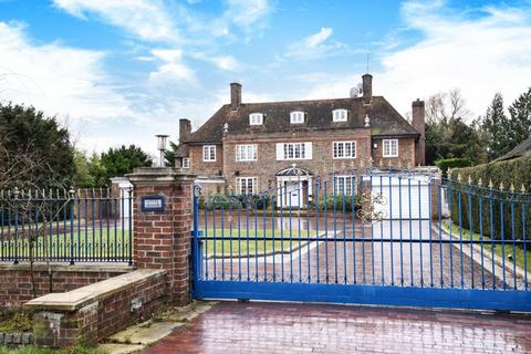 6 bedroom detached house for sale, The Common,  Stanmore,  HA7