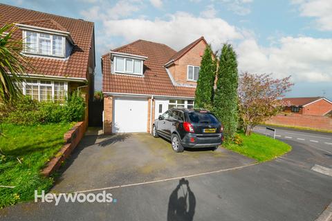 4 bedroom detached house for sale, Longsdon Close, Waterhayes, Newcastle-under-Lyme