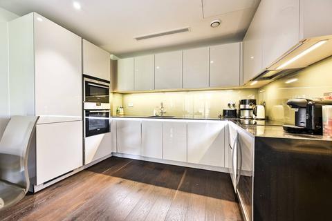 2 bedroom flat to rent, Central Avenue, Sands End, London, SW6
