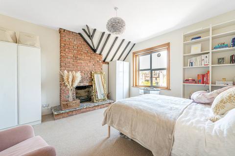 1 bedroom flat for sale, Rosslyn Hill, Hampstead, London, NW3