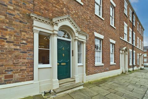 1 bedroom flat for sale, King Street, City Centre, Chester, CH1