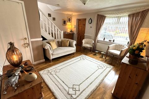 3 bedroom semi-detached house for sale, The Hawthorns, Audenshaw