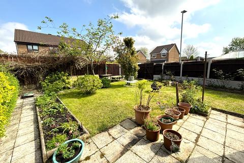 3 bedroom semi-detached house for sale, The Hawthorns, Audenshaw