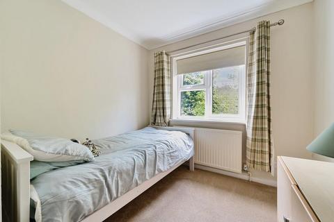 4 bedroom end of terrace house for sale, Purley on Thames,  Berkshire,  RG8