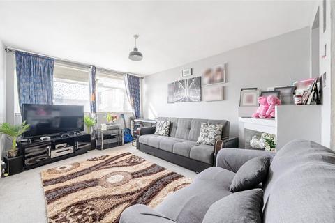 2 bedroom apartment for sale, Selwyn Place, Orpington