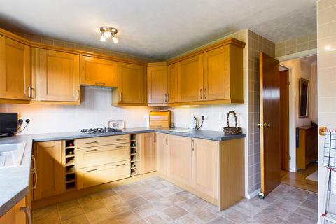 5 Whaddon Close, Northampton, NN4 9XS