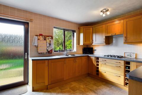 5 Whaddon Close, Northampton, NN4 9XS