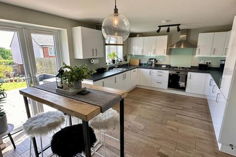 45 Orchard Vale, Bartestree, Hereford, HR1 4FF