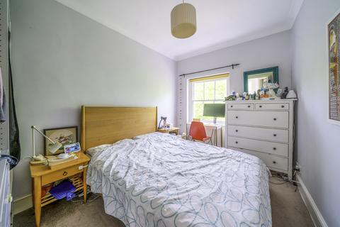 2 bedroom apartment to rent, Highbury Place, London, N5