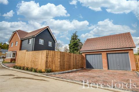 4 bedroom detached house for sale, Larcombe Mews, Margaretting, CM4