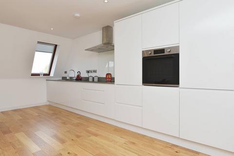 15/2 Baird Road, Ratho, Newbridge, EH28 8RU