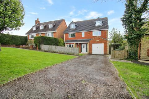 5 bedroom detached house for sale, Churchway, Swindon SN26