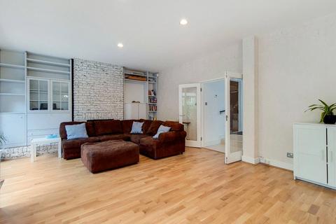 4 bedroom terraced house to rent, Belsize Lane, London, NW3