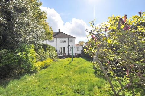 48 Faringdon Avenue, Bromley, BR2 8BS
