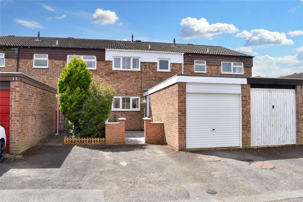 Droitwich Spa, Worcestershire WR9 3 bed terraced house for sale £250,000