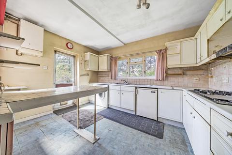 21 Trevor Close, Bromley, BR2 7NS