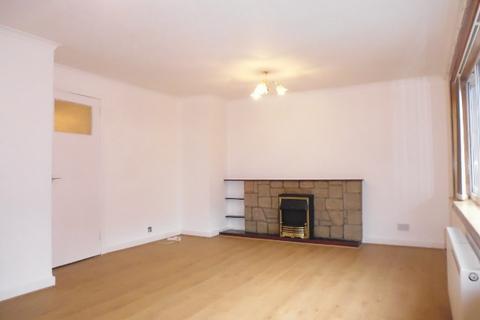 3 bedroom flat to rent, 20, Alan Breck Gardens, Edinburgh, EH4 7JB