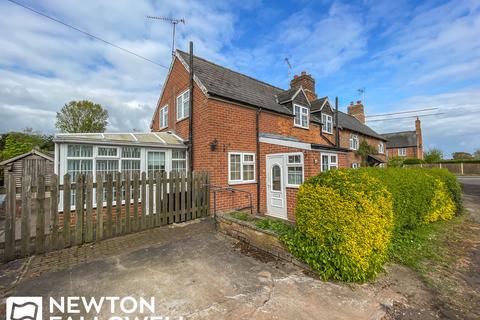 3 bedroom cottage for sale, Great North Road, Gamston DN22