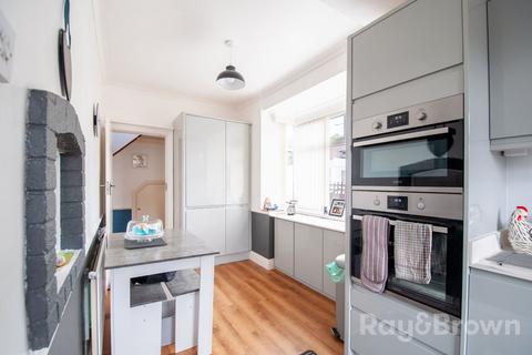 3 bedroom semi-detached house for sale, Cardiff CF14