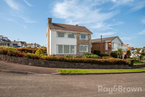 4 bedroom detached house for sale, Barry CF62