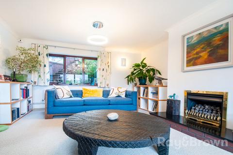 undefined, Wenvoe, Cardiff CF5