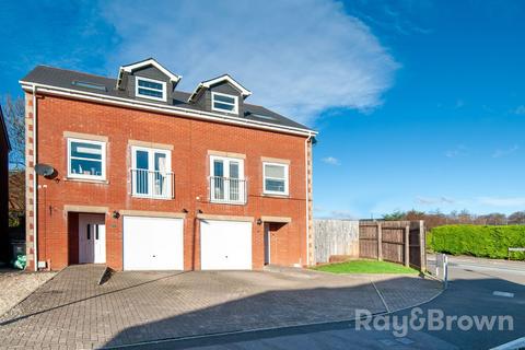 4 bedroom semi-detached house for sale, Thornhill, Cardiff CF14