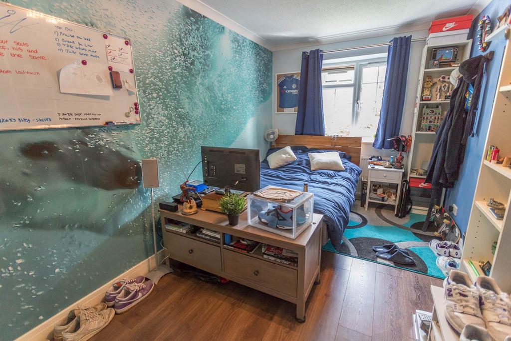 Bedroom 3 with wardobes