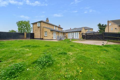 36 Culvert Lane, Uxbridge, UB8 2XB