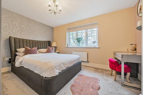 7 Garrett Drive, Shinfield, Reading, RG2 9LD