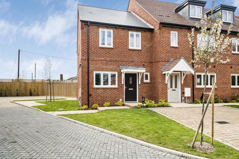 2 bedroom end of terrace house for sale, Chiltern Gardens, Woodcote, RG8