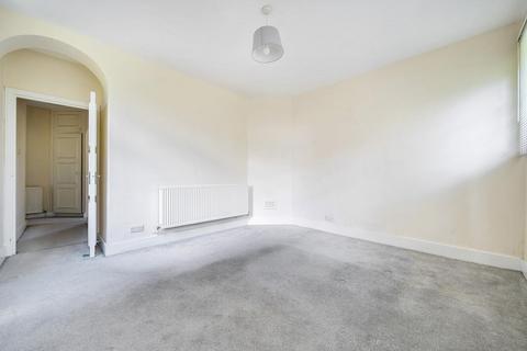 Flat 1, Greystoke Court, 29 Albemarle Road, Beckenham, BR3 5HL