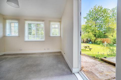 Flat 1, Greystoke Court, 29 Albemarle Road, Beckenham, BR3 5HL