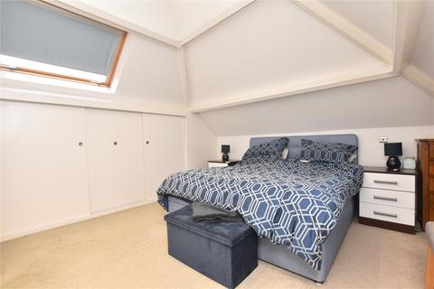 3 bedroom detached house for sale, Dartmouth Avenue, Morley, Leeds, West Yorkshire