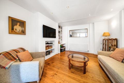 2 bedroom flat for sale, Archway Road, Highgate
