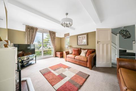 2 Hillside Road, Coulsdon, CR5 1PD