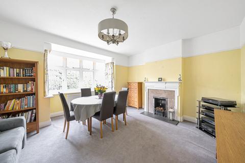 2 Hillside Road, Coulsdon, CR5 1PD