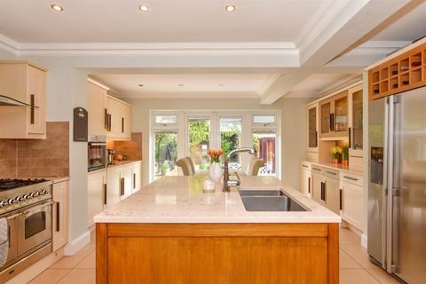 6 bedroom detached house for sale, The Plain, Epping, Essex