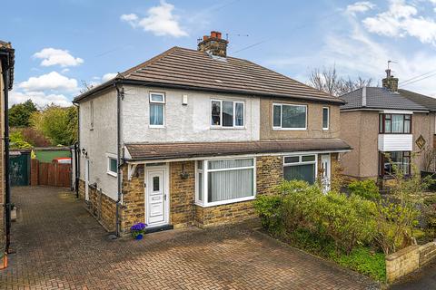3 bedroom semi-detached house for sale, Moorland Grove, Pudsey, West Yorkshire, LS28