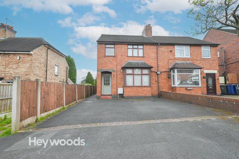 4 bedroom terraced house to rent, Wesley Place, Newcastle Under Lyme, ST5