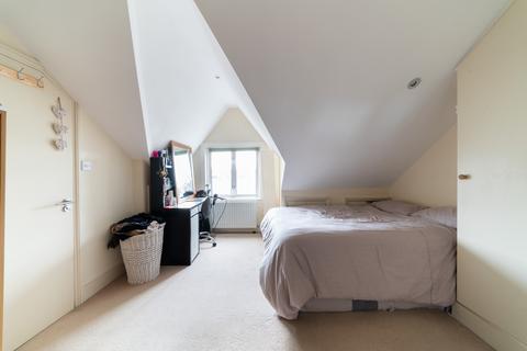 2 bedroom flat to rent, Dawes Road, London SW6