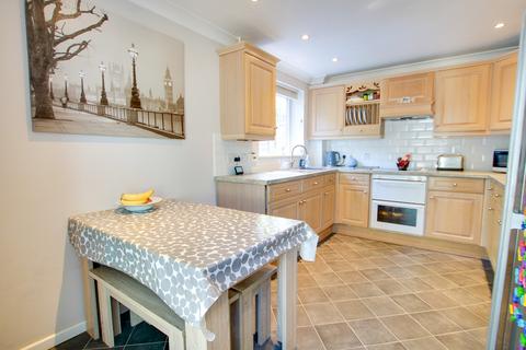 23 Squirrel Drive, Southampton, SO19 8SY