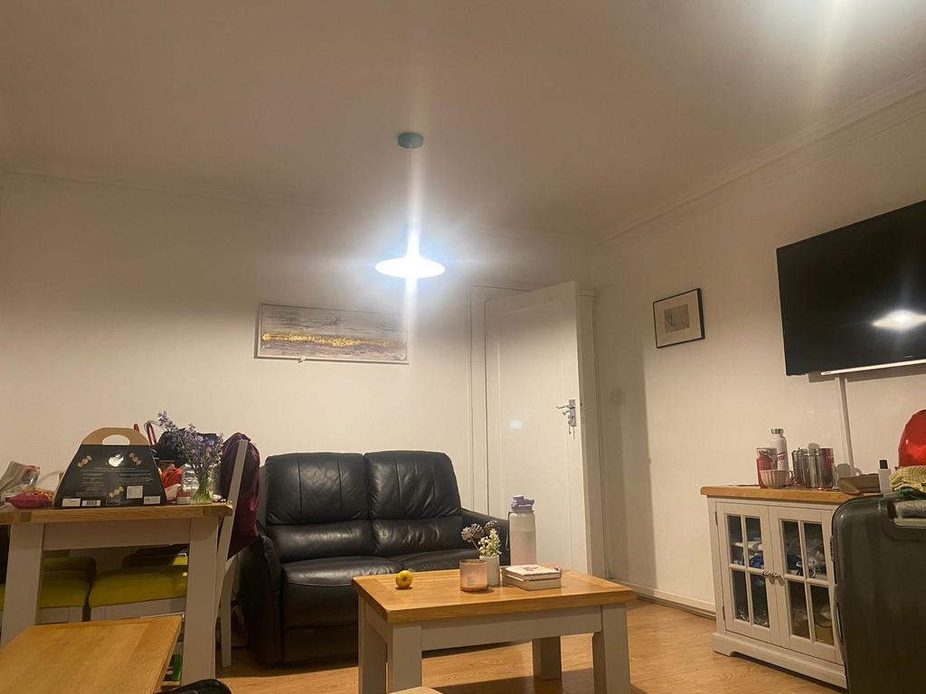 2 Bed fully furnished Flat